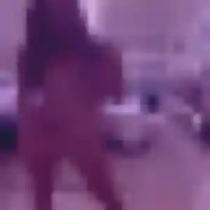 plan cul à Évran : photo de Candice, 27 ans - accès libre