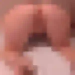 Photo privée de Apolline, 44 ans à Eysines - rencontre sans lendemain