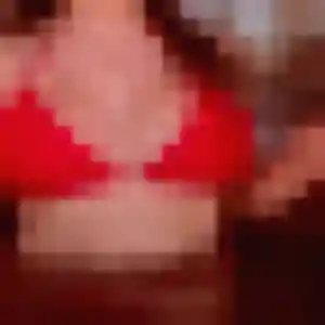 Charmante Alienor, 23 ans à Feignies - voir sa photo