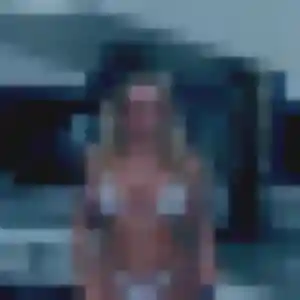 Ulrike, 39 ans, en ligne à Feillens pour une rencontre coquine
