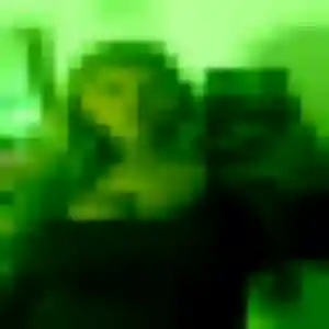 Jihane (25 ans) à Feneu propose un plan cul aujourd'hui