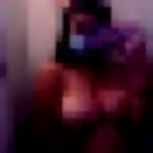 Elsa, 24 ans, dispo pour plan cul à Feyzin