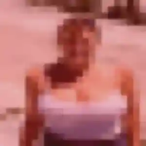 Meriem, femme de 32 ans propose plan cul à Firmi