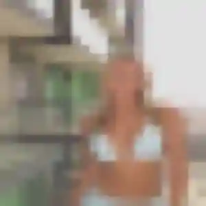 Alexandra, 30 ans, dispo pour plan cul à Flavignac