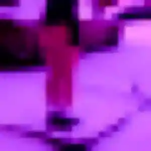 Photo privée de Adele, 25 ans à Flesselles - plan discret