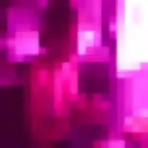 Karine, 31 ans, connectée à Floing pour une rencontre coquine