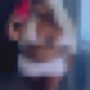 Photo exclusive de Coralie, 25 ans à Fontenay - rencontre coquine