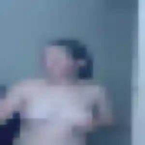 Lamia, 36 ans, connectée à Forcalquier pour un plan cul