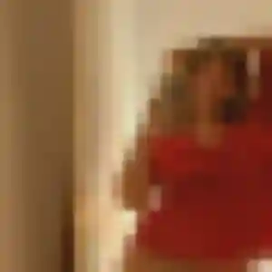 plan cul à Fourneaux : photo de Dina, 27 ans - inscription gratuite