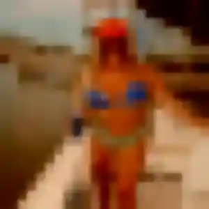 Roxane, 25 ans, veut un plan cul à Fournès