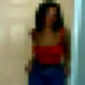 Paloma (41 ans) à Fressain propose une rencontre aujourd'hui