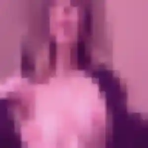 Photo de Tiffany à Fressain (26 ans) - plan cul gratuit