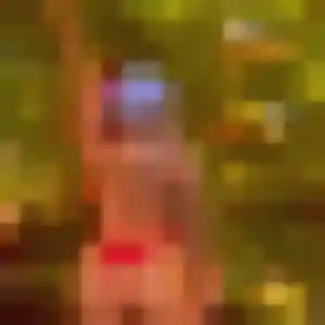 plan cul à Fromentières : photo de Penelope, 27 ans - accès libre