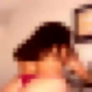 Photo de Melanie à Gassin (30 ans) - plan cul gratuit