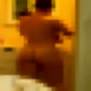 Francine, femme de 31 ans propose plan cul à Gavrus