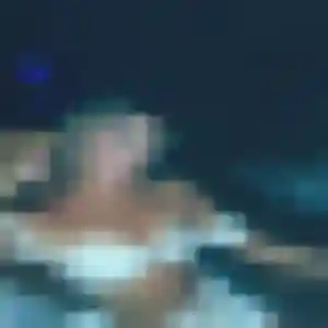 Flavia, femme de 33 ans propose plan cul à Gelles