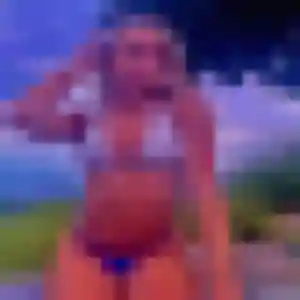 Jade, 25 ans, disponible à Genté pour un plan cul