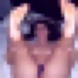 plan cul à Girolles : photo de Rosemarie, 22 ans - accès libre