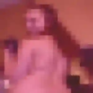 Photo sexy de Harmony, 30 ans à Givonne - plan discret