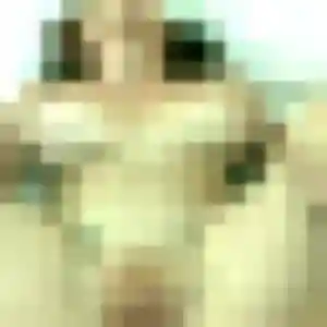 Geraldine, 22 ans, connectée à Gizy pour une rencontre coquine