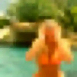 Rachida, 27 ans, en ligne à Gorze pour une rencontre coquine