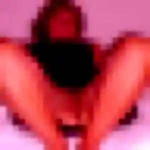 Charline, 38 ans, connectée à Grand-Auverné pour un plan cul