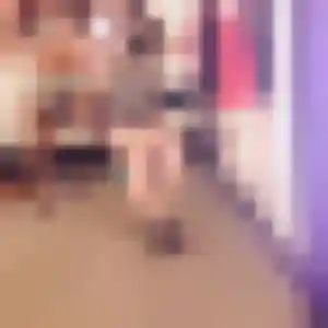 Luna, 24 ans, connectée à Grenade pour une rencontre coquine