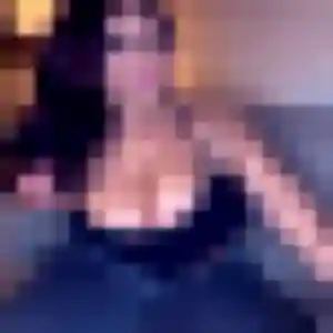 Verane, 25 ans, en ligne à Grugies pour une rencontre coquine