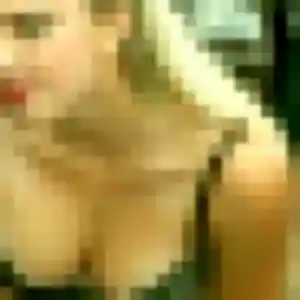 Charmante Domitille, 30 ans à Guer - voir sa photo