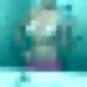 Alice, 35 ans, en ligne à Guéreins pour une rencontre coquine