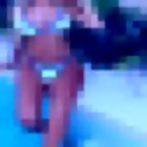 Deborah, fille de 30 ans veut plan cul à Hamelet