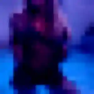 Delphine, femme de 24 ans veut plan cul à Haspres