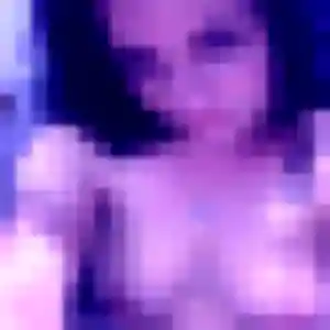 Tania, 39 ans, cherche un plan cul à Holving