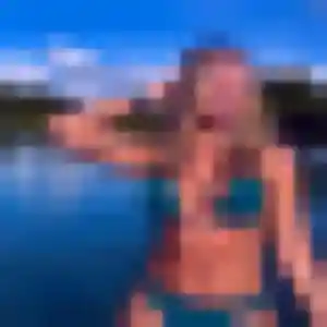 Colombe, 38 ans, en ligne à Houplines pour une rencontre coquine