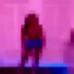 Urielle, 33 ans, en ligne à Jaux pour une rencontre coquine