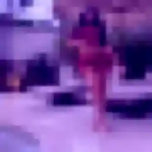 Yasmina, 42 ans, en ligne à Jenlain pour une rencontre coquine
