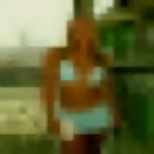 Belle Leila, 33 ans à Jonquières-Saint-Vincent - voir sa photo