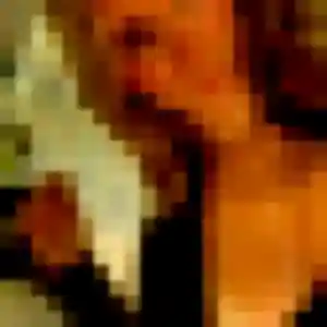 Eleonore, femme de 25 ans propose plan cul à La Barben