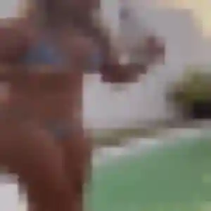 Fabienne, 34 ans, en ligne à La Douze pour une rencontre coquine
