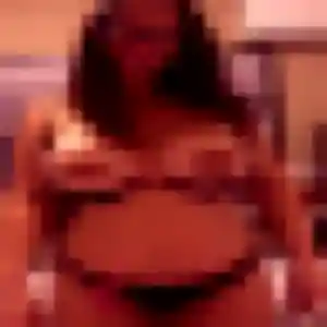 Odette, fille de 29 ans cherche plan cul à La Farlède