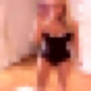 Photo de Anouk à La Garnache (27 ans) - plan cul discret