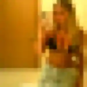 Alienor, 41 ans, connectée à La Hague pour une rencontre coquine
