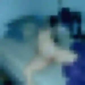 Azalee, 32 ans, connectée à Lacanau pour une rencontre coquine