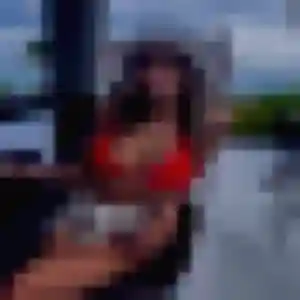 Ariane, 35 ans, connectée à Lailly-en-Val pour une rencontre coquine