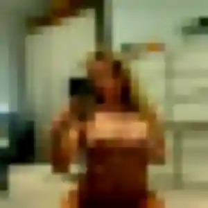 Charmante Ariane, 40 ans à Lancieux - découvrir son profil