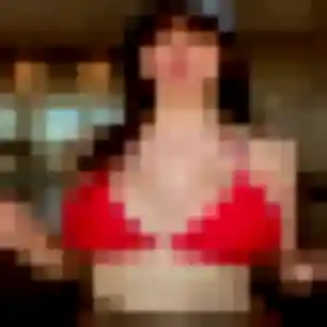 Salome de Landudal, 32 ans - plan cul discret