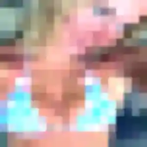 Christelle, 22 ans, disponible à Langonnet pour une rencontre coquine