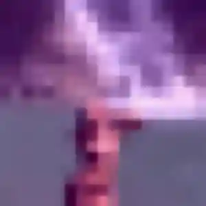 Melanie (24 ans) à Lanrivoaré attend une rencontre aujourd'hui