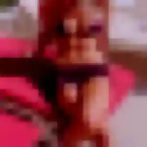 Photo de Sabrina à Larré (26 ans) - plan cul anonyme