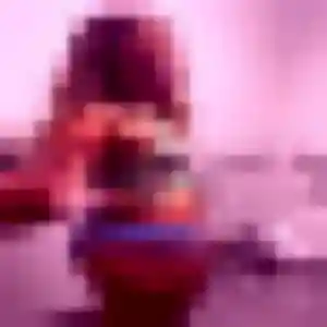 Bertille, fille de 33 ans cherche plan cul à Larressore